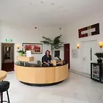 Sebel Hotel