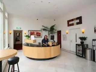 Sebel Hotel