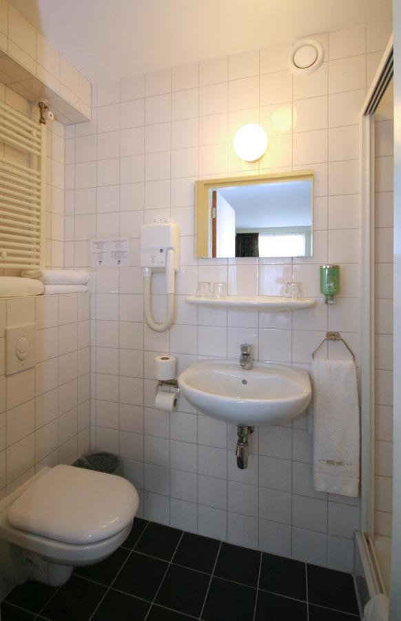 Sebel Hotel