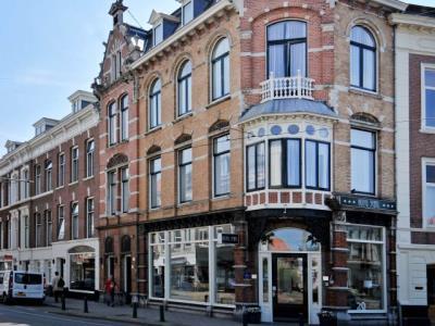 Sebel Hotel